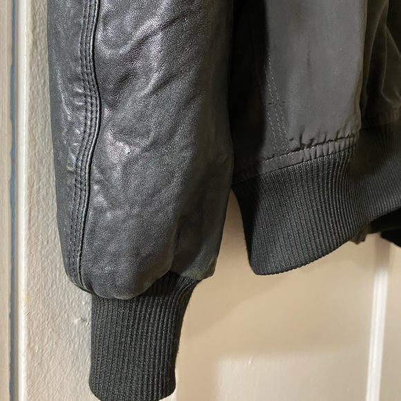 Diesel Men’s Black Leather/Nylon Bomber Jacket - Picture 3 of 5